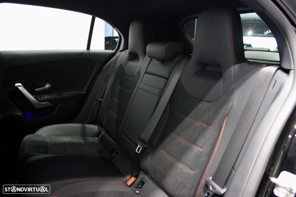 Mercedes-Benz A 180 d - 38