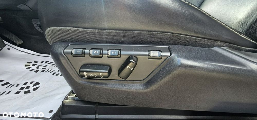 Volvo XC 90 - 28