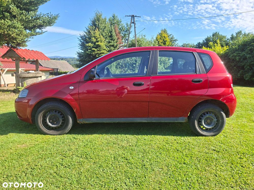 Chevrolet Aveo - 2