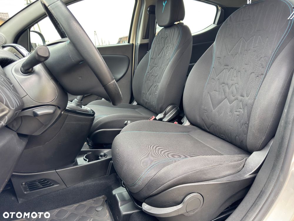 Lancia Ypsilon 1.2 8V Elefantino S&S - 18