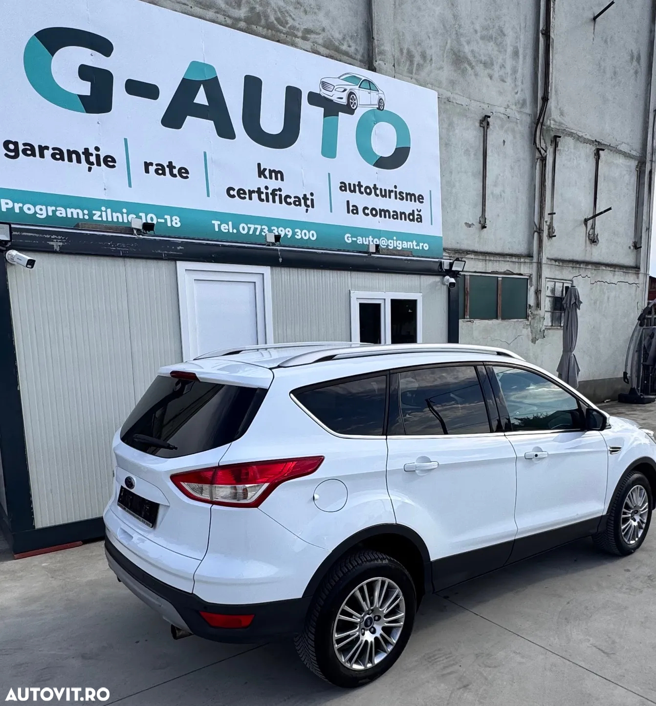 Ford Kuga - 2