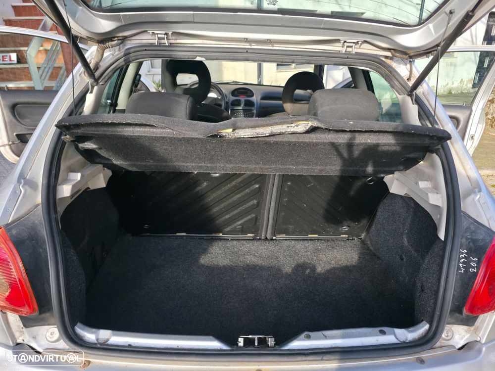 Peugeot 206 1.6 GTi - 7