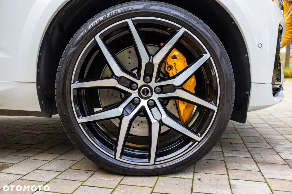 Volvo XC 60 T8 Plug-In Hybrid AWD Polestar Engineered - 16