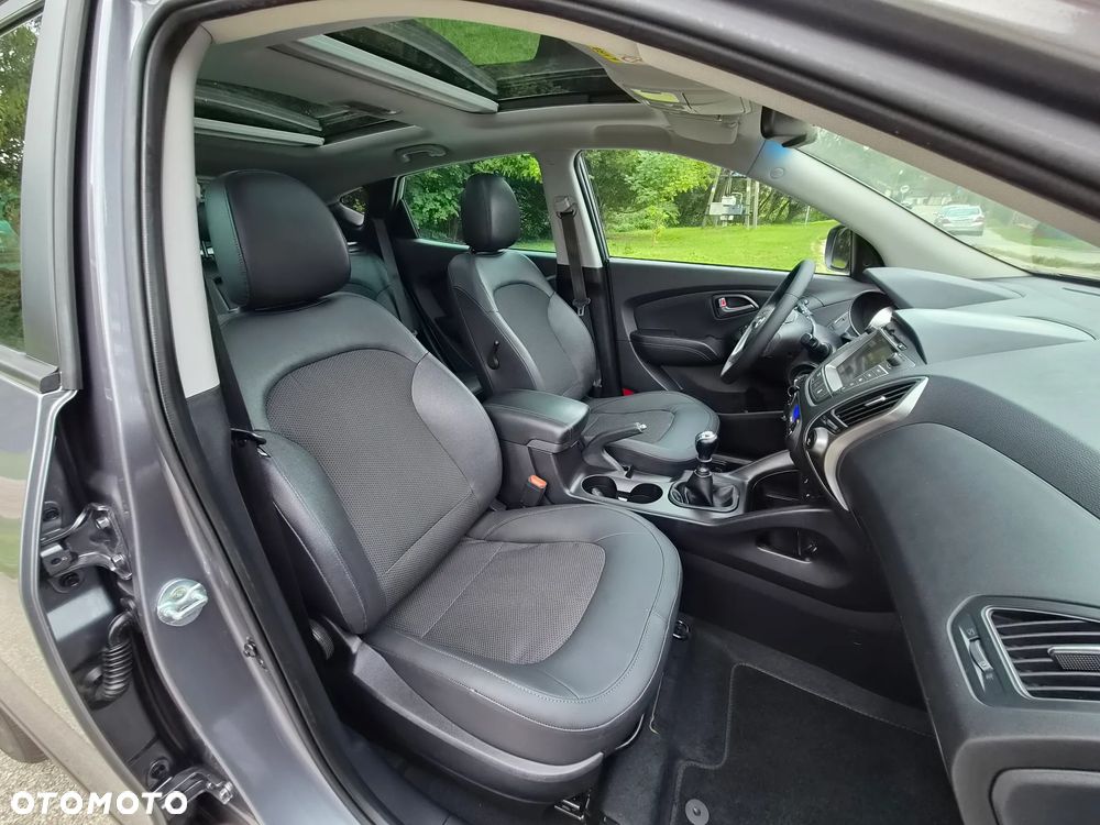 Hyundai ix35 - 25