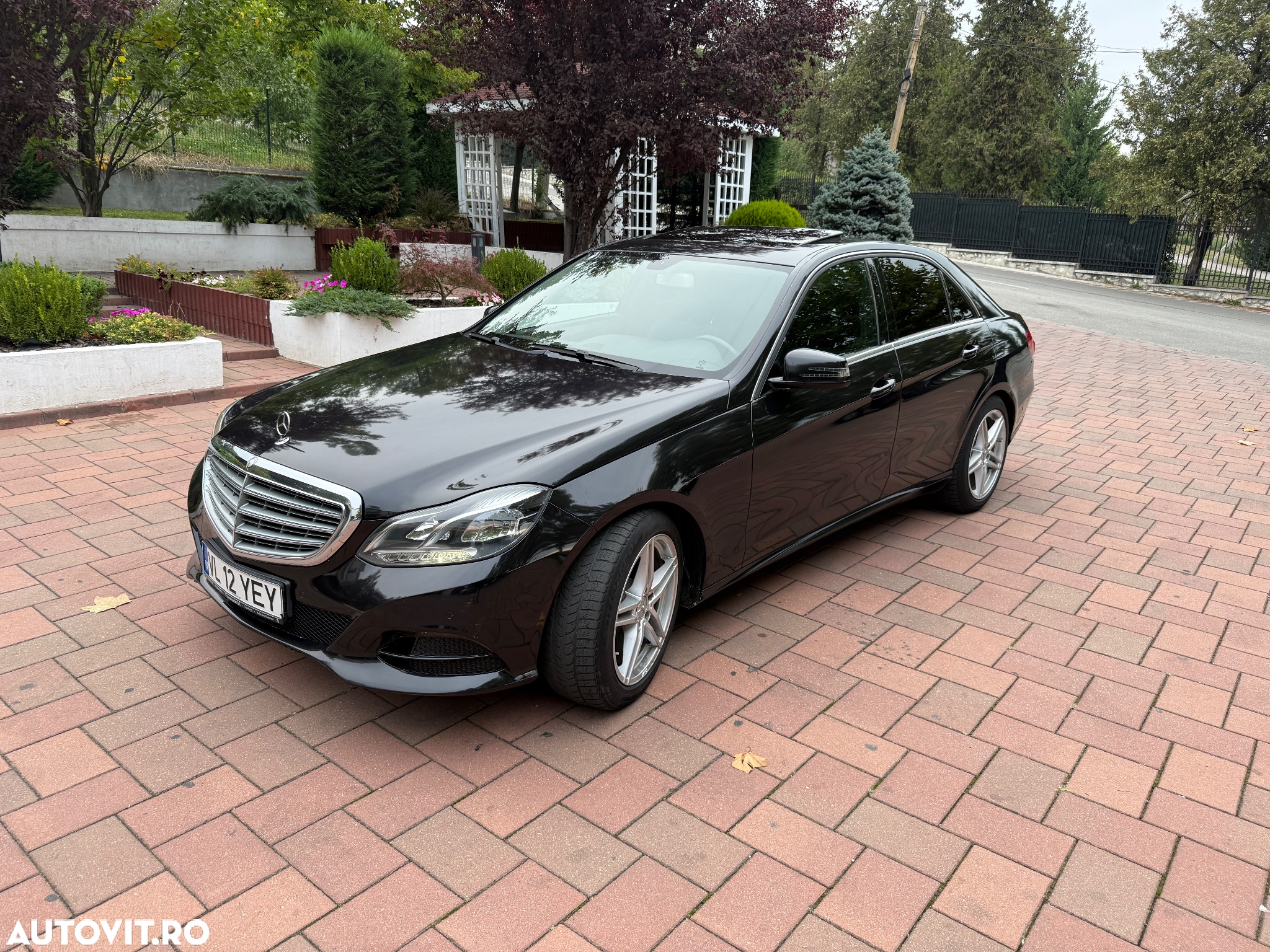 Mercedes-Benz E 200 BlueTEC 7G-TRONIC Avantgarde - 2
