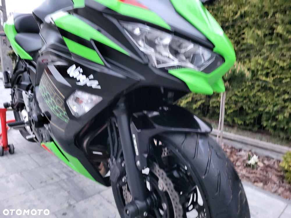Kawasaki Ninja - 16