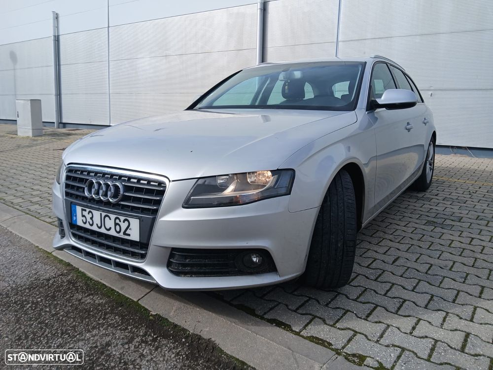 Audi A4 Avant 2.0 TDI Advance - 2