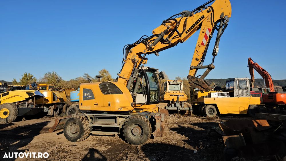 Excavator pe roți Liebherr A 914 C, A914 - 13