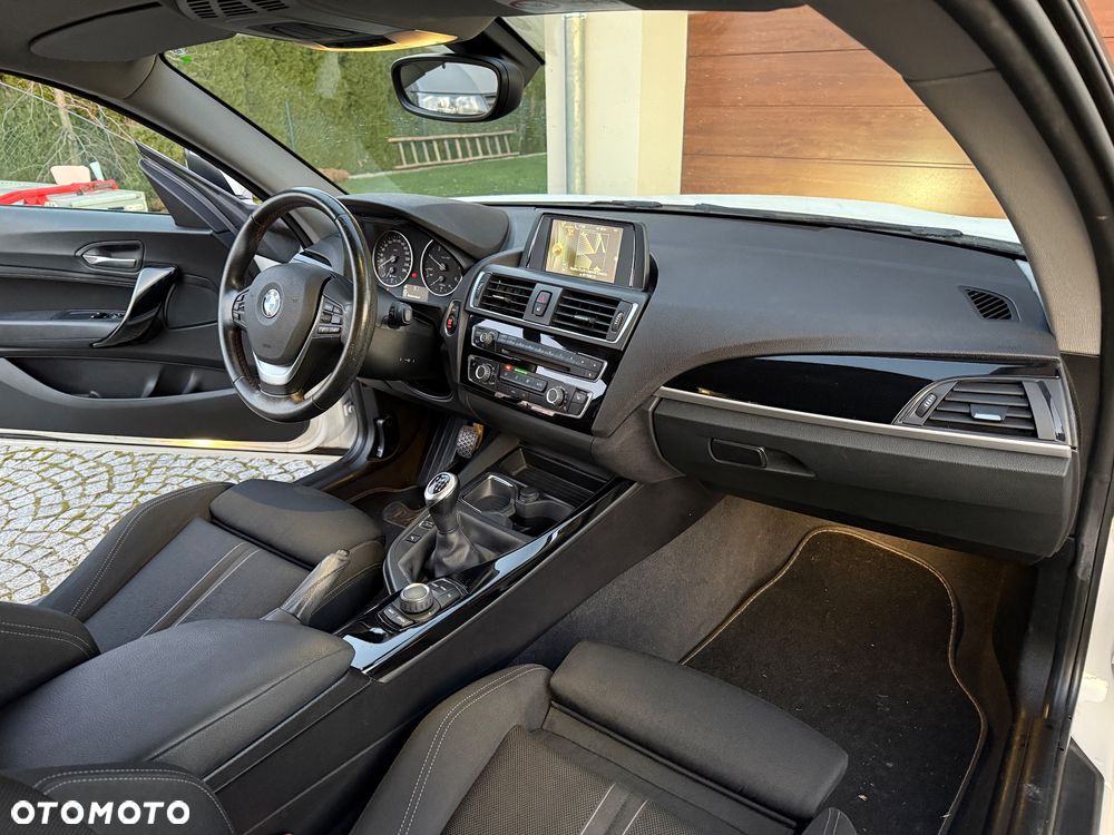 BMW Seria 1 116d EfficientDynamics Edition Sport Line - 27