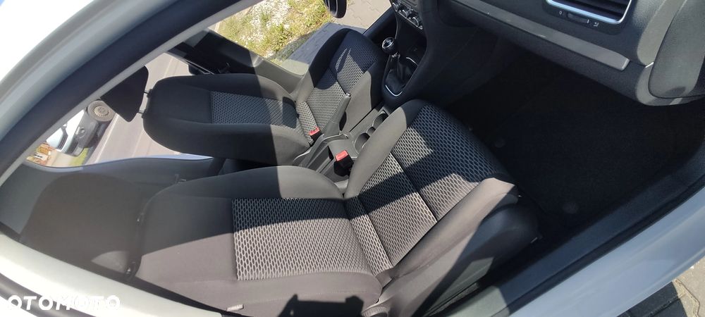 Volkswagen Golf 1.4 Team - 19