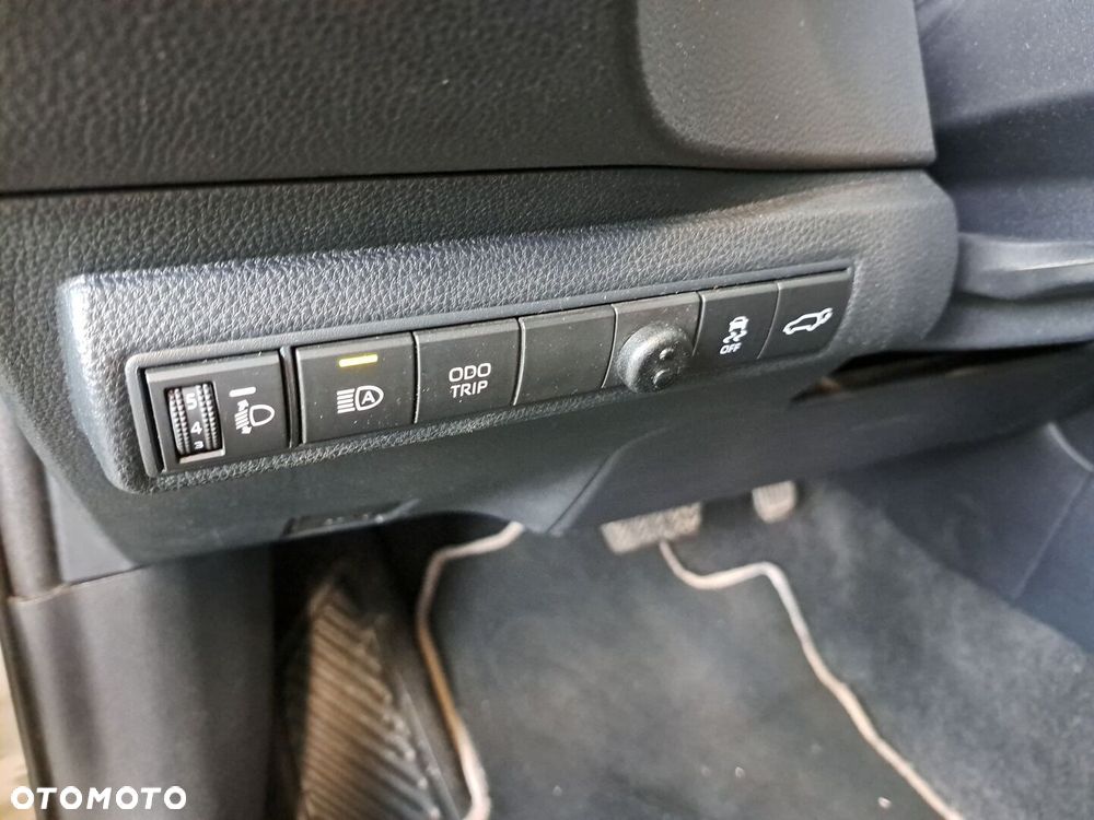 Toyota Corolla 1.8 Hybrid Style - 29