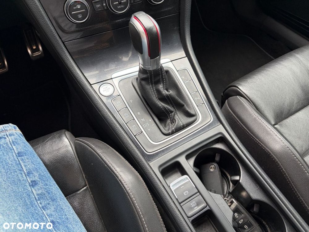Volkswagen Golf GTD 2.0 TDI SCR DSG - 16