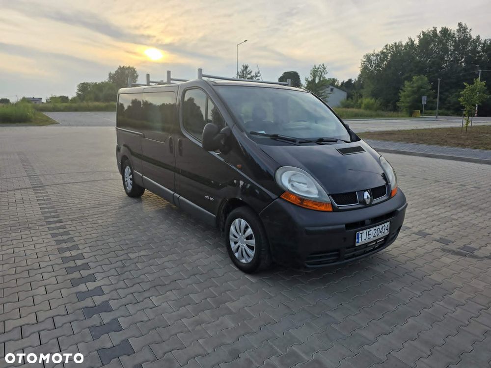 Renault Trafic - 10