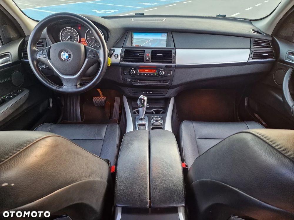 BMW X5 2011 photo 5