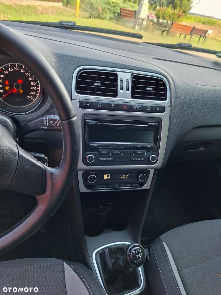 Volkswagen Polo - 3