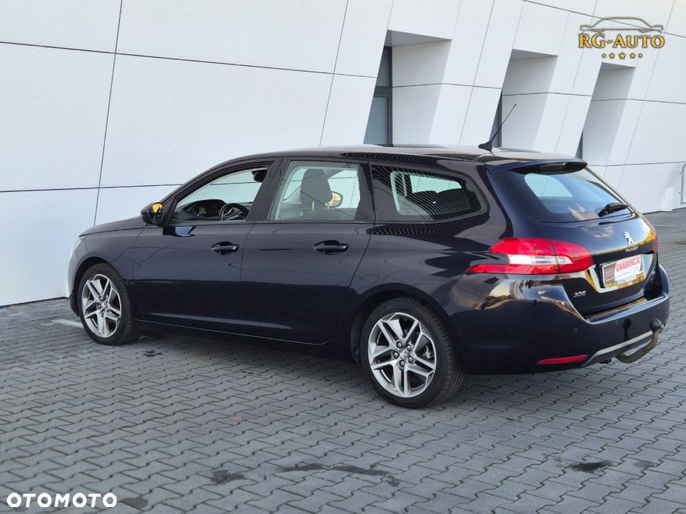Peugeot 308 - 10