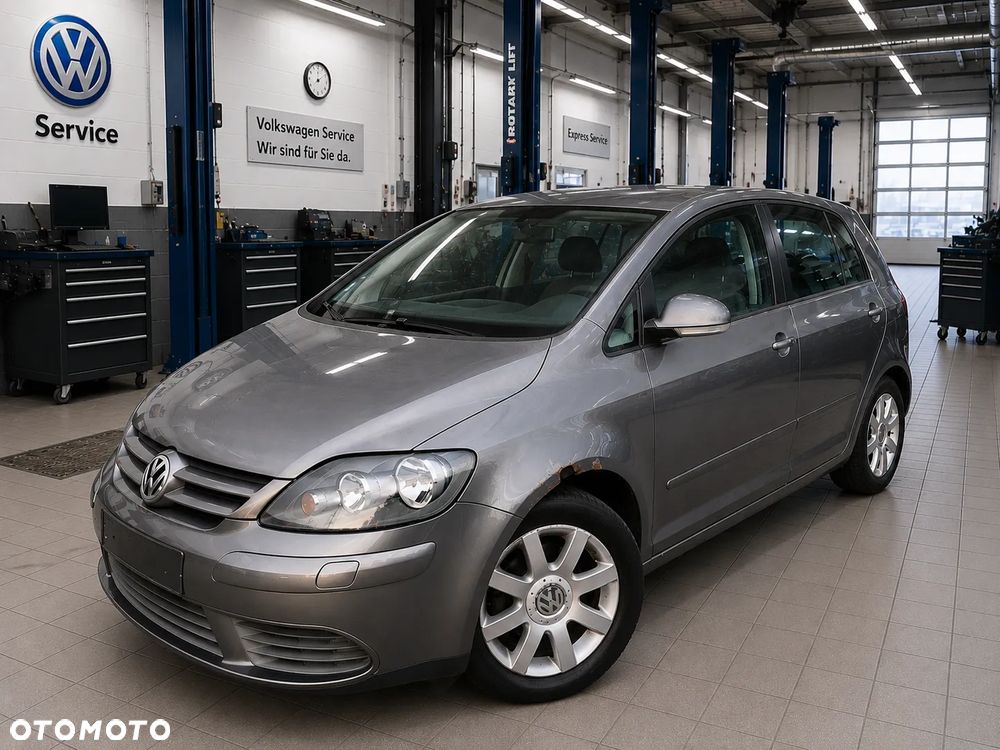 Volkswagen Golf 1.6 Sportline - 1