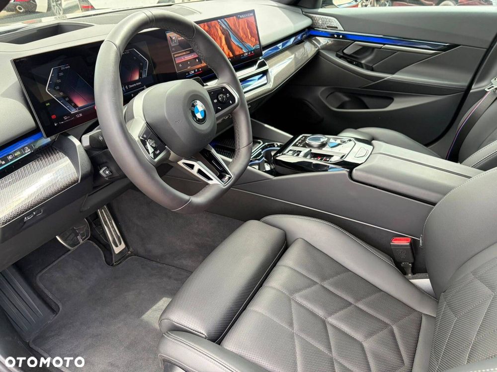BMW Seria 5 - 14