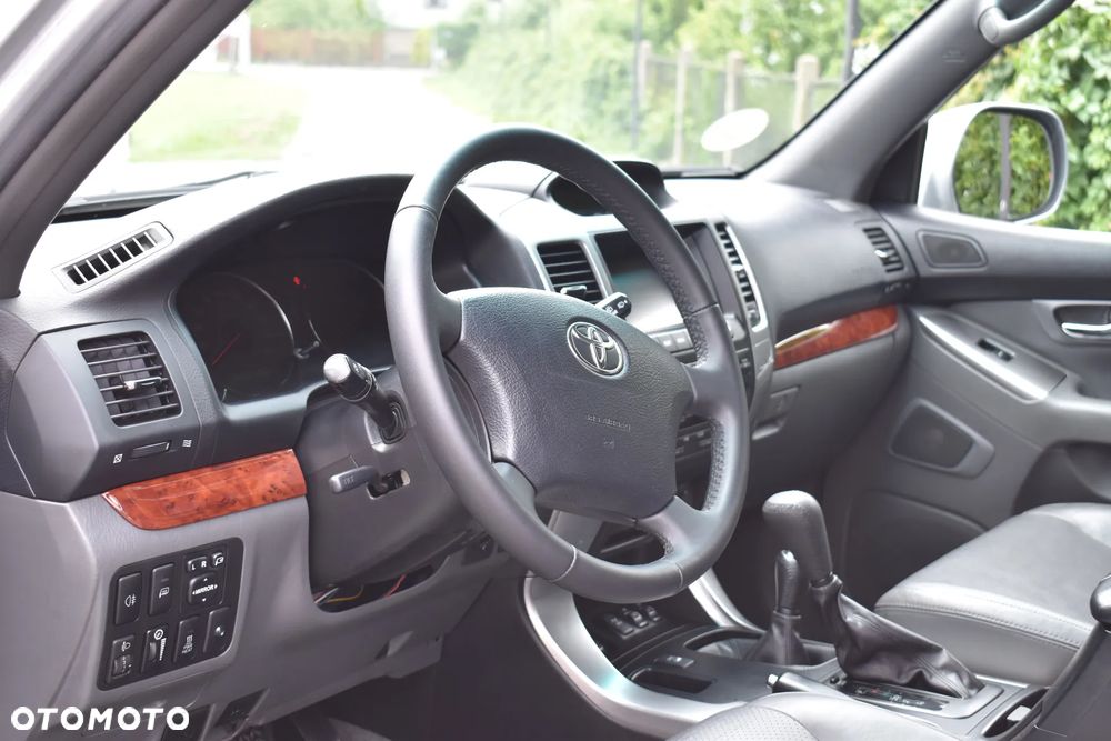 Toyota Land Cruiser 3.0 D Sol Navi - 11
