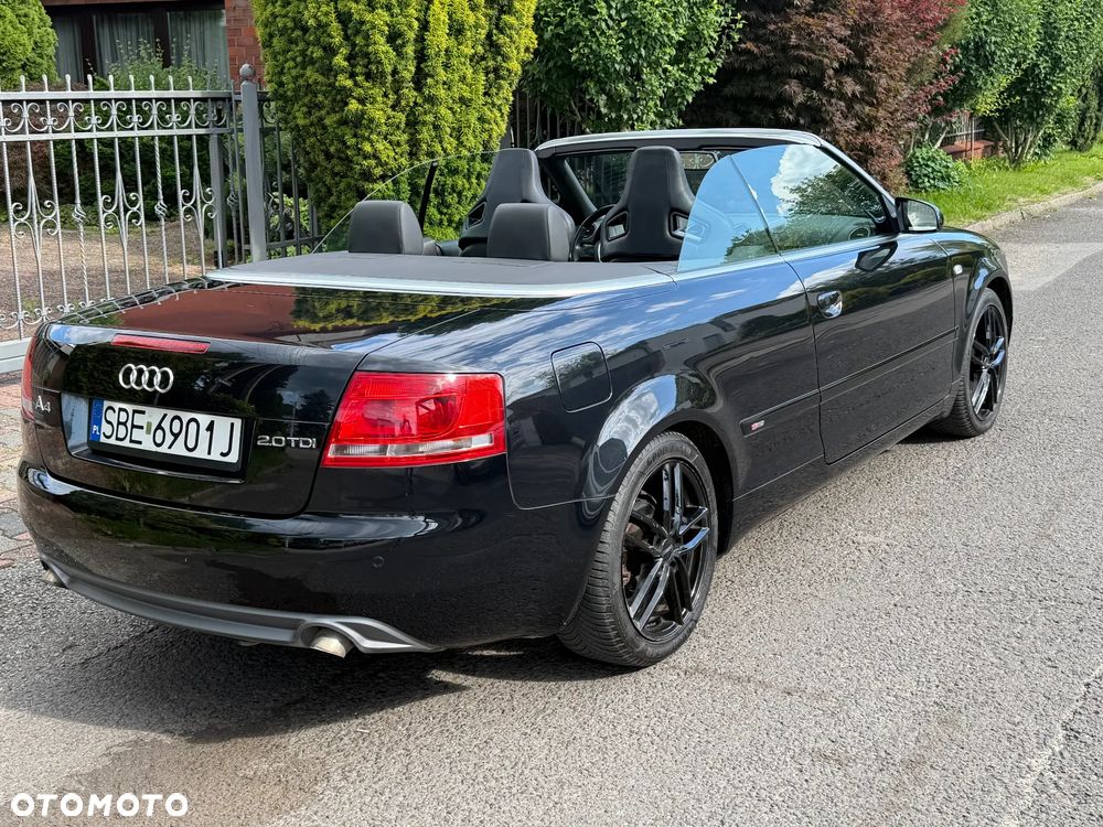 Audi A4 Cabrio 2.0 TDI DPF multitronic - 11