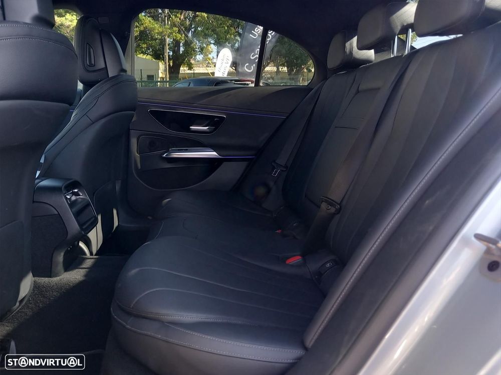 Mercedes-Benz E 220 d Avantgarde - 17