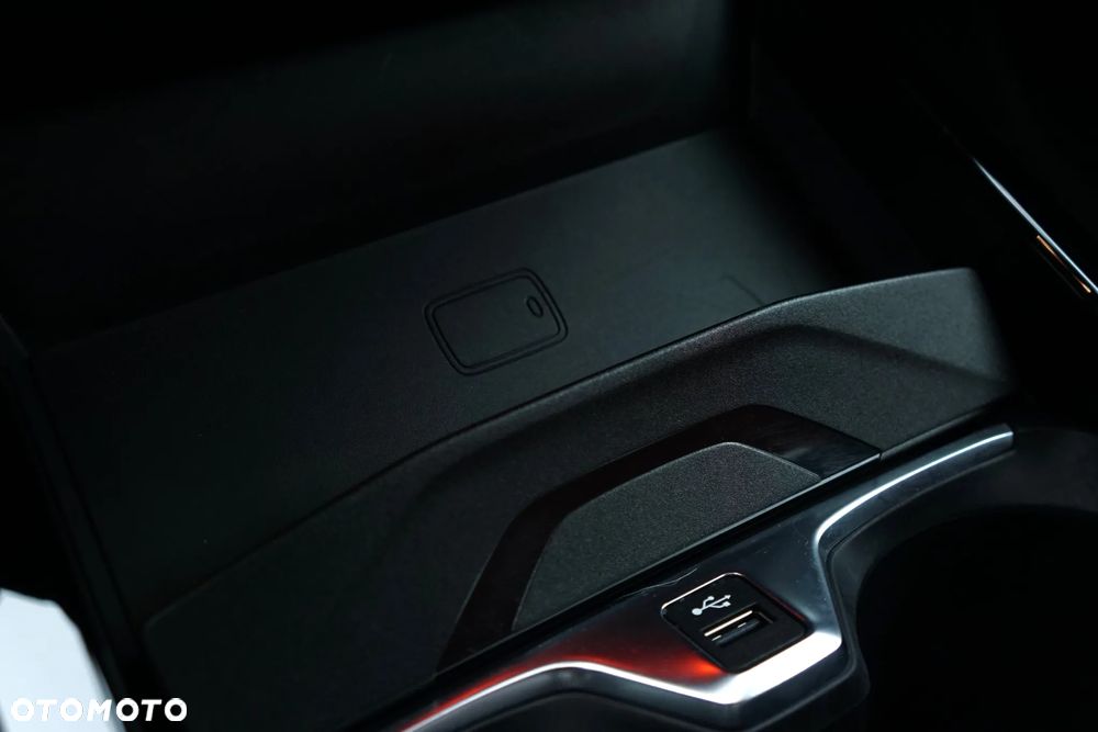 BMW Seria 2 220i Sport Line - 21