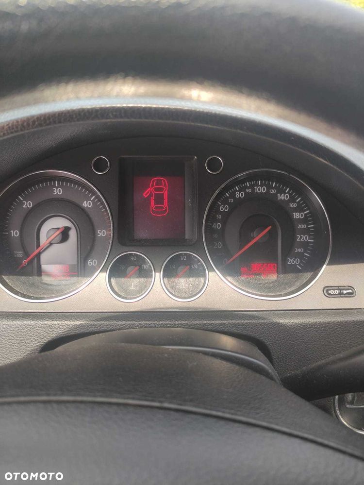Volkswagen Passat - 7