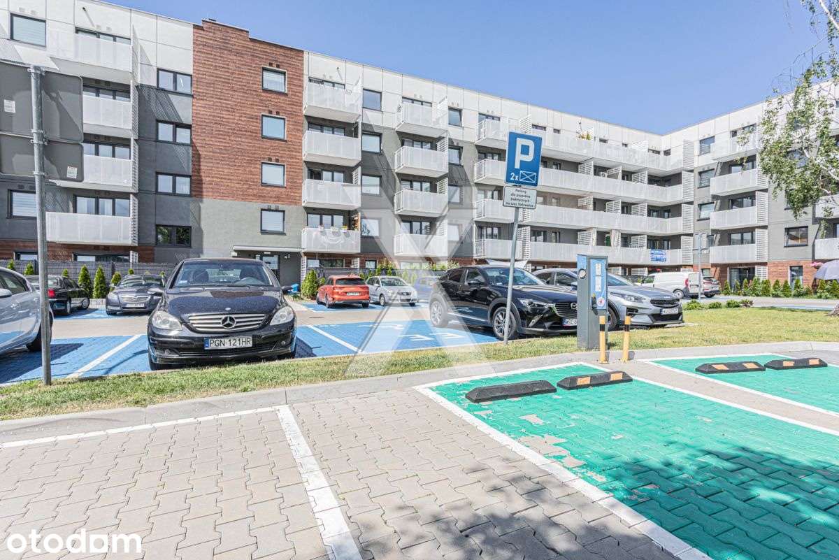 Dwupokojowe mieszkanie z klimatyzacją i pojemnymi szafami