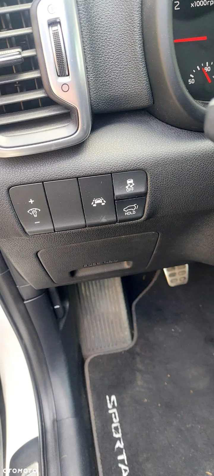 Kia Sportage 2,0 CRDI AWD GT Line - 27