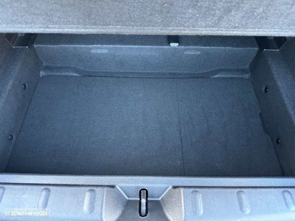 MINI 5 Portas Cooper Aut. - 19