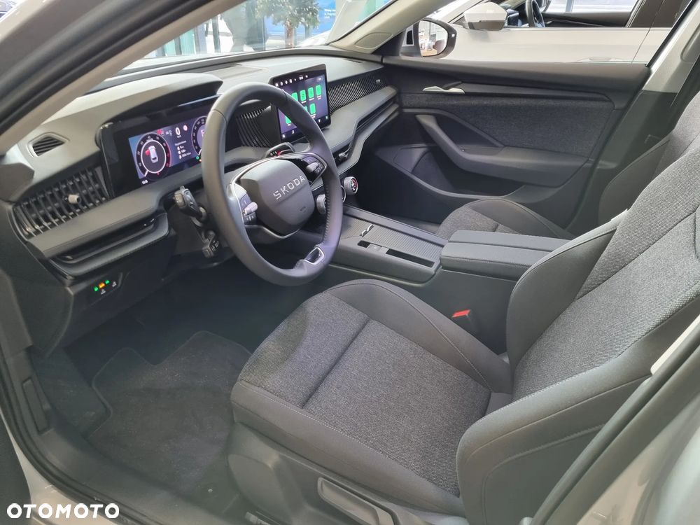 Skoda Superb 1.5 TSI mHEV Essence DSG - 8