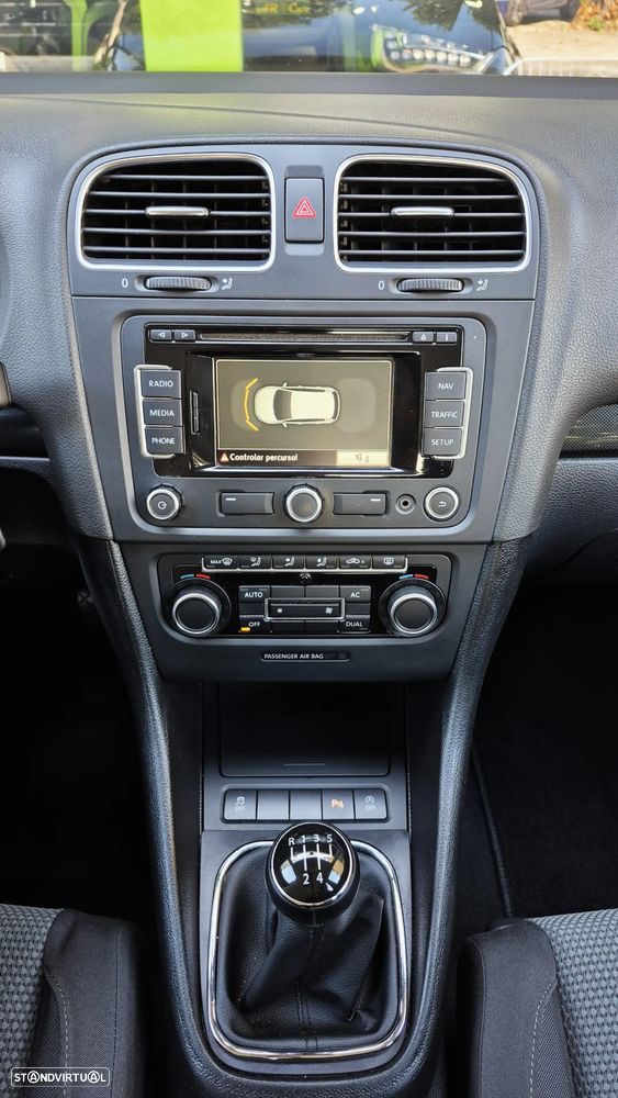 VW Golf 1.6 TDi BlueMotion Comfortline - 5