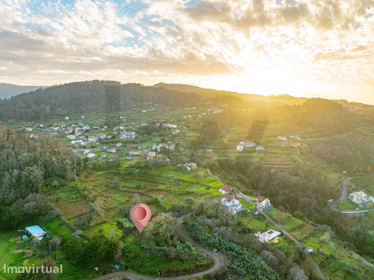 Terreno rústico plano com 444 m2 – Lamaceiros, Porto Moniz - Grande imagem: 4/21