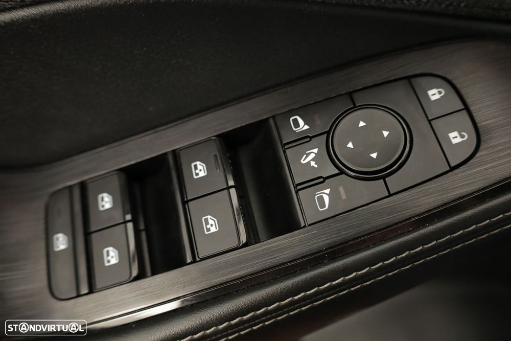 Nissan X-Trail 1.5 VC T N-Connecta 7L - 19