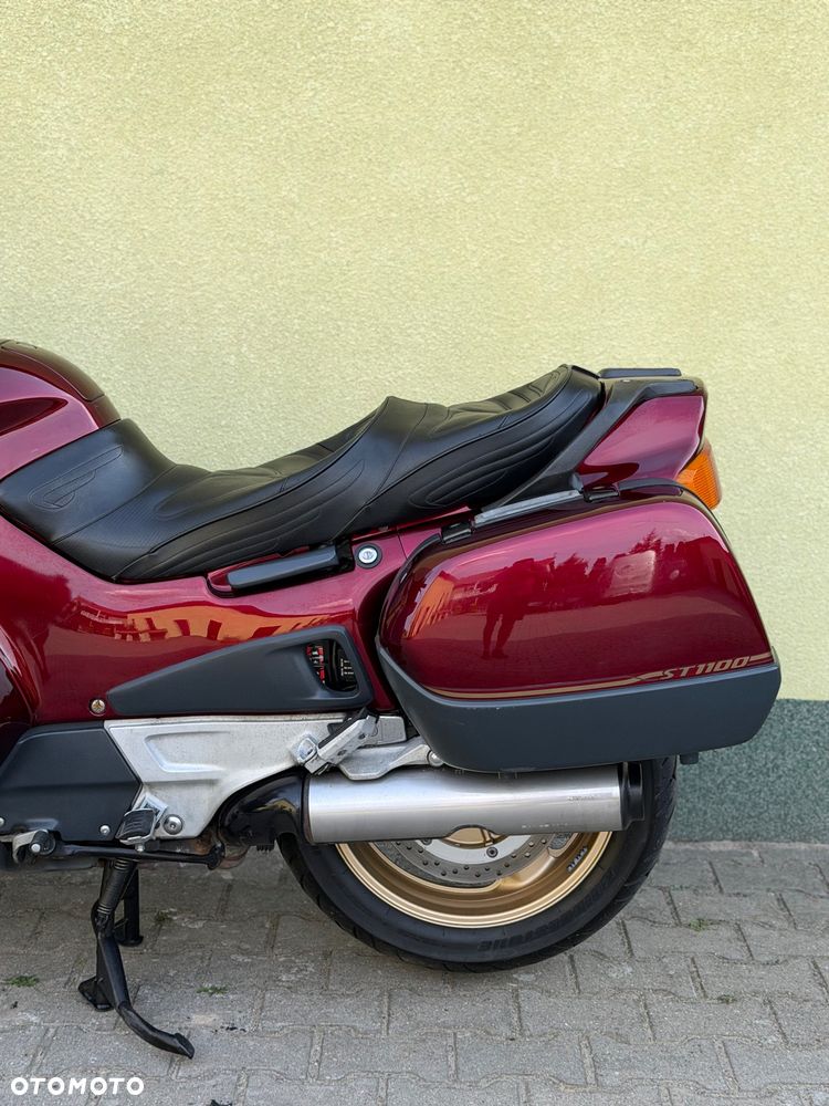 Honda ST - 24