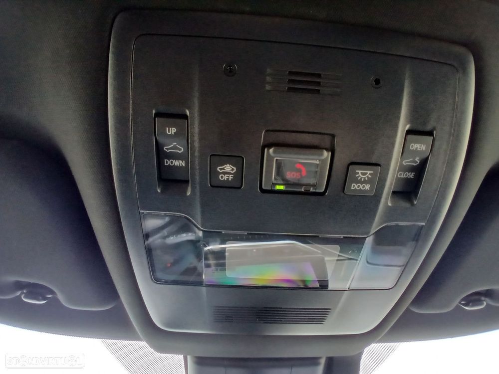 Lexus UX 250h Sport (Ecrã 12.3) - 15