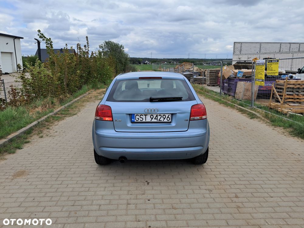 Audi A3 3-drzwiowe 1.6 Ambition - 5