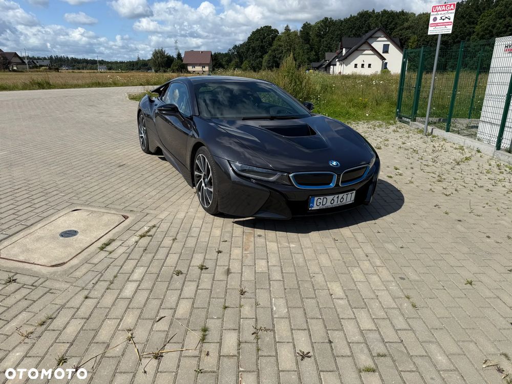 BMW i8 Standard - 8