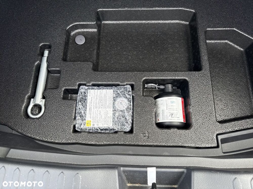 Toyota C-HR 1.8 Hybrid Comfort - 24