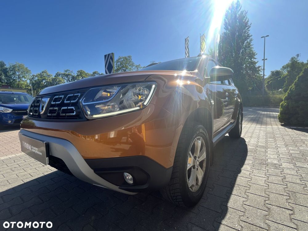 Dacia Duster 1.6 SCe Essential - 25