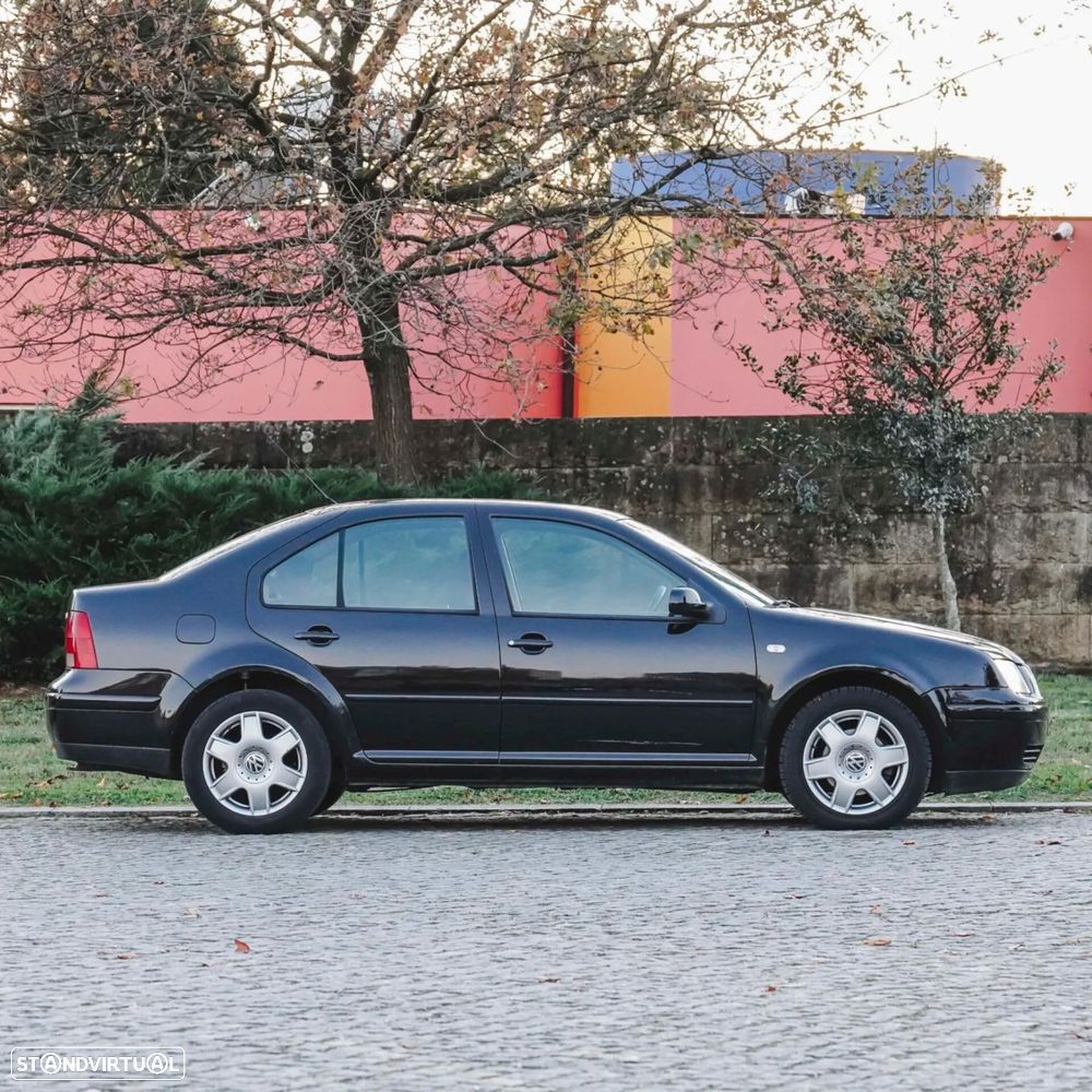 VW Bora 1.9 TDi Highline - 4
