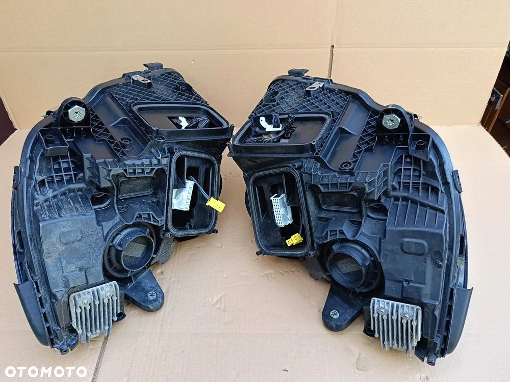Full Led prawy lewy Multibeam Mercedes C klasa W205 lampa prawa lewa A205 - 6