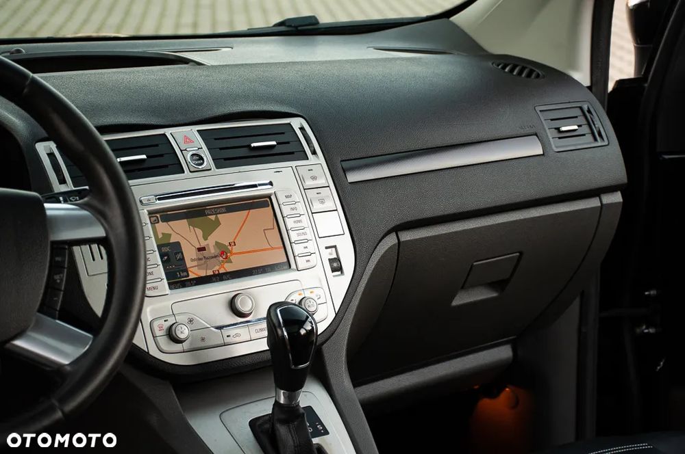 Ford Kuga 2.0 TDCi 4WD Titanium - 28