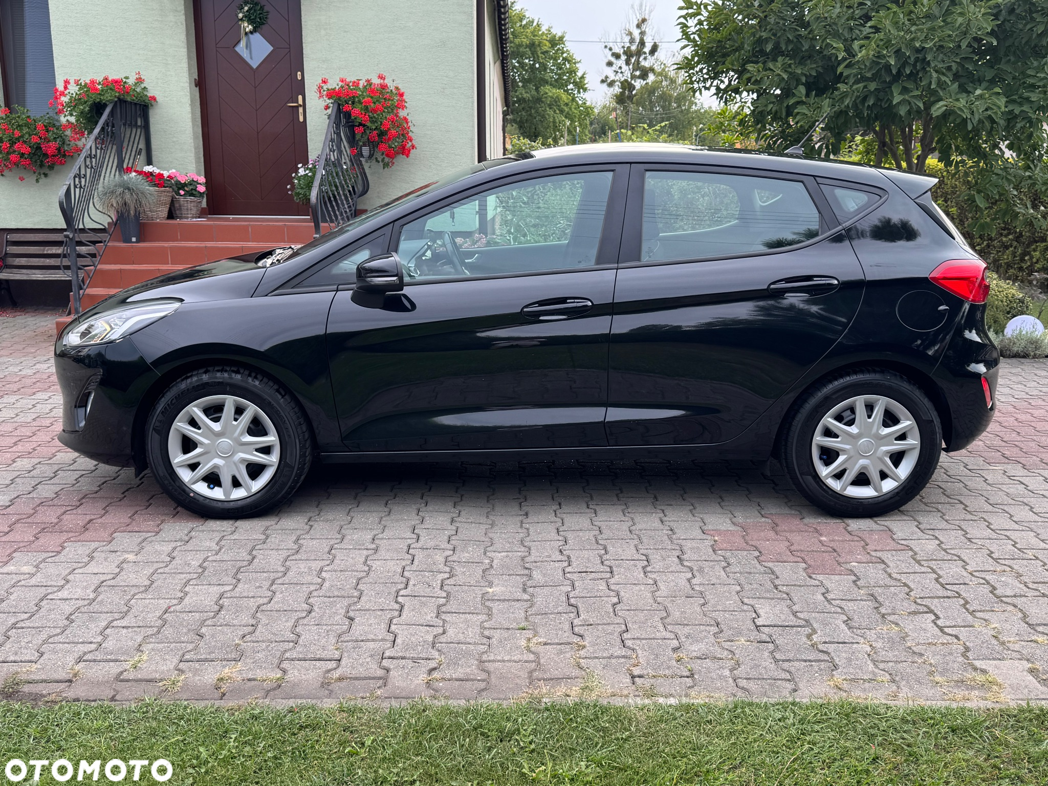 Ford Fiesta 1.1 S&S COOL&CONNECT - 2