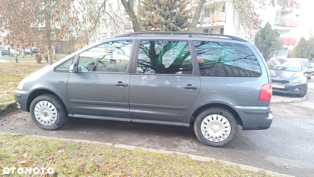 Volkswagen Sharan 1.9 TDI Comfortline - 19