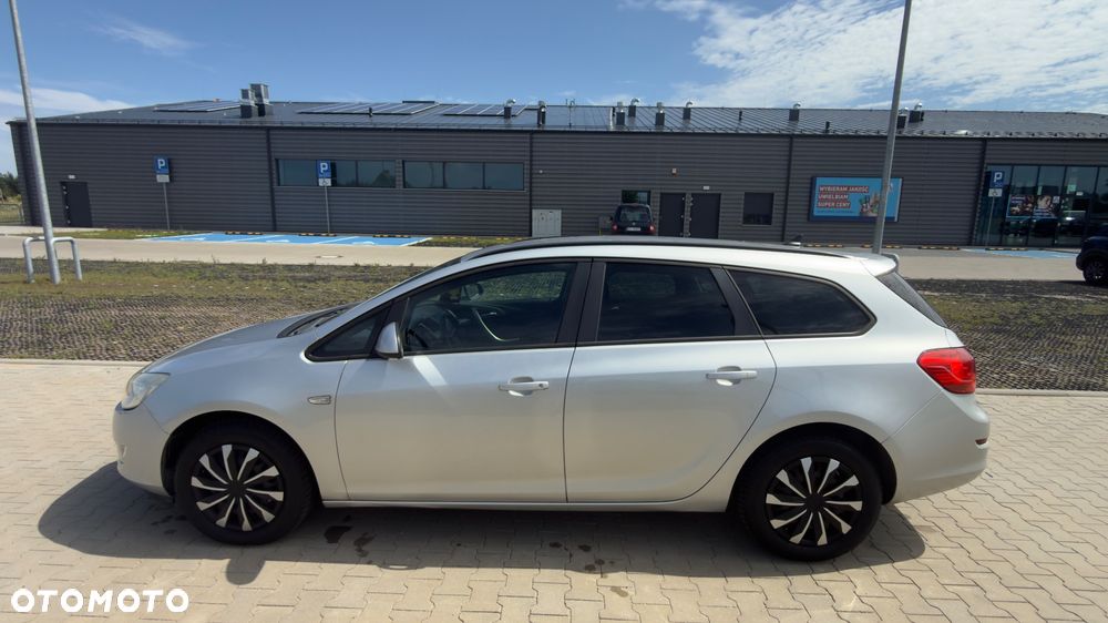 Opel Astra 1.7 CDTI DPF Color Edition - 22