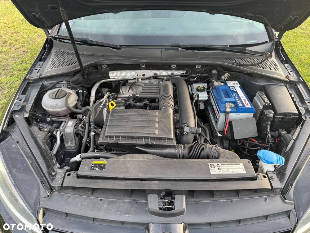 Volkswagen Golf - 3