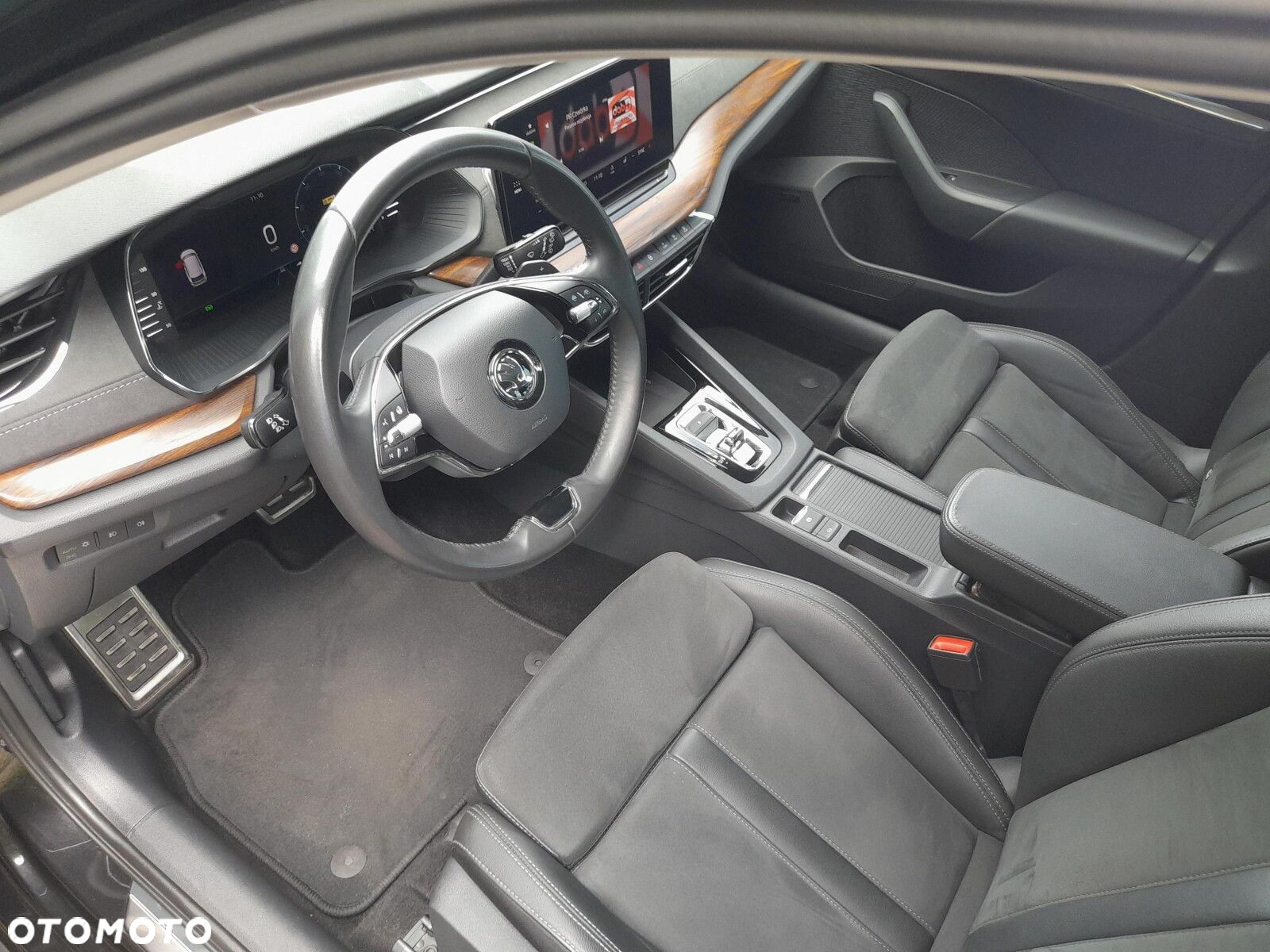 Skoda Octavia 2.0 TDI 4x4 Scout DSG - 9