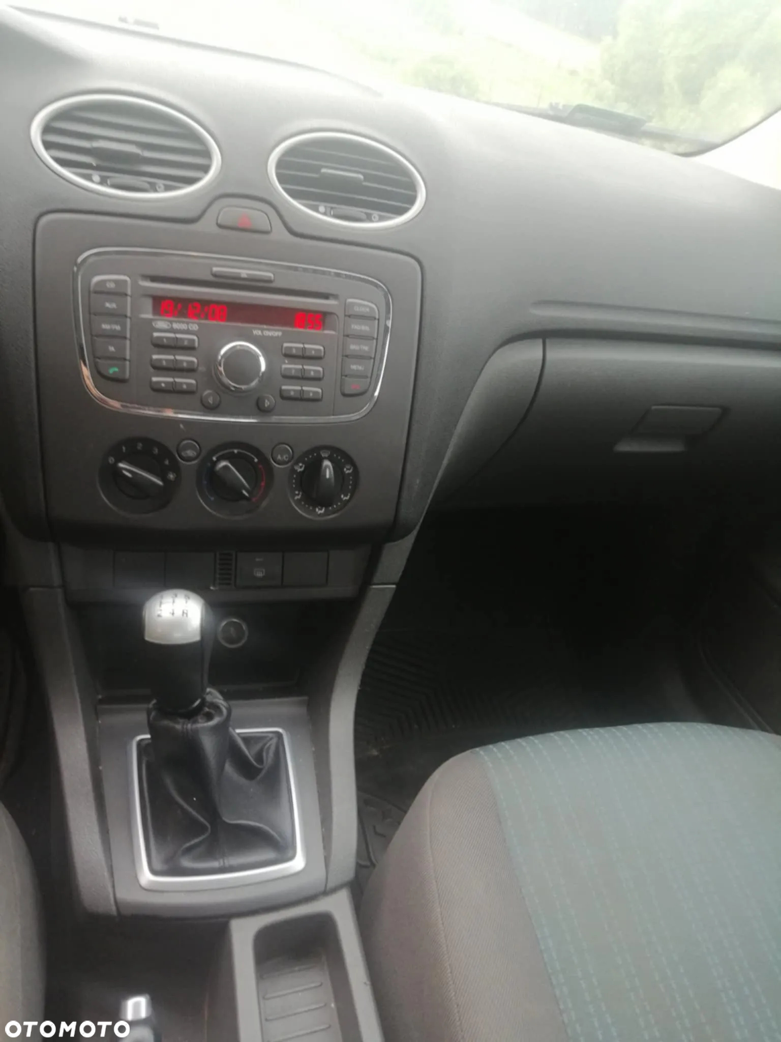 Ford Focus - 8