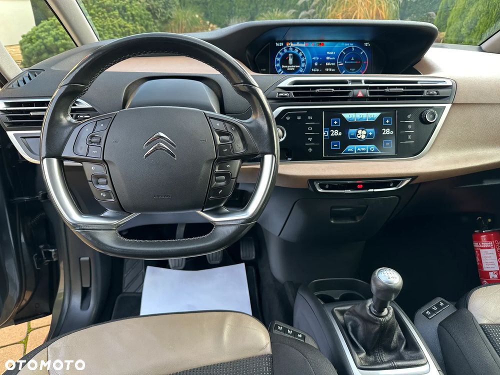 Citroën C4 Grand Picasso e-HDi 115 Exclusive - 28